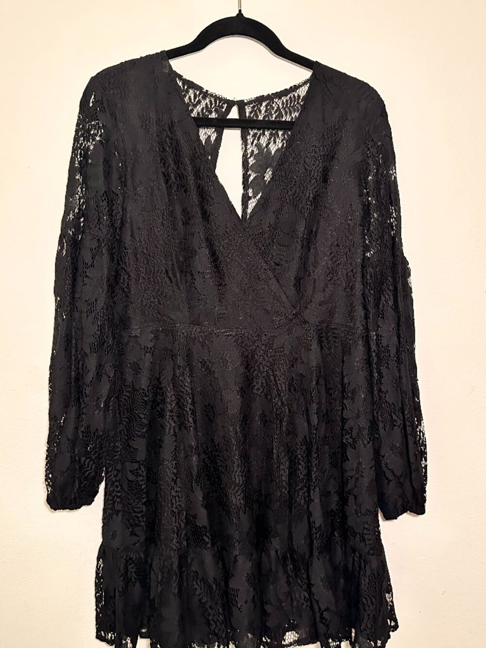 CUPSHE Long Sleeve Black Lace Dress
